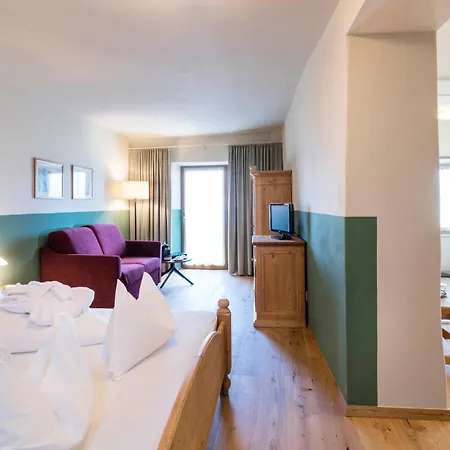 Hotel Ansitz Rungghof 4*
